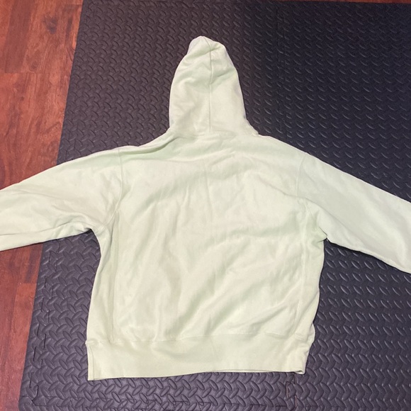 Large champion hoodie - Picture 2 of 3